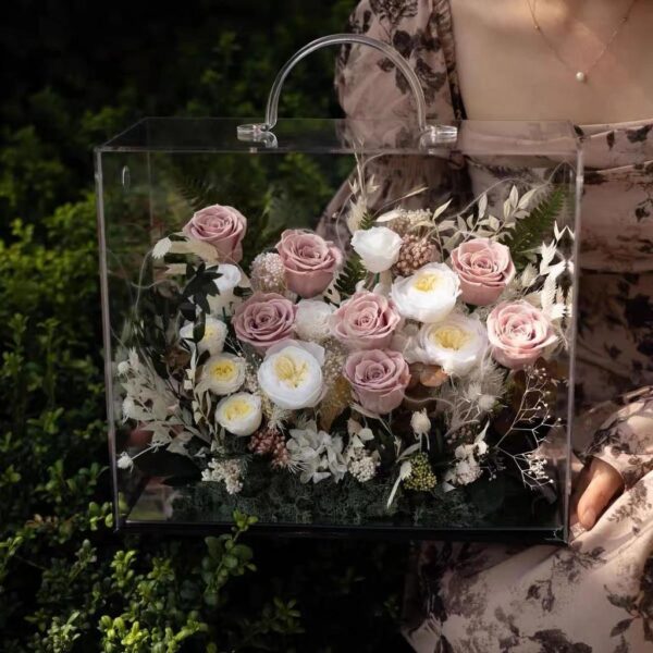 Coffret Floral Élégance Rosée