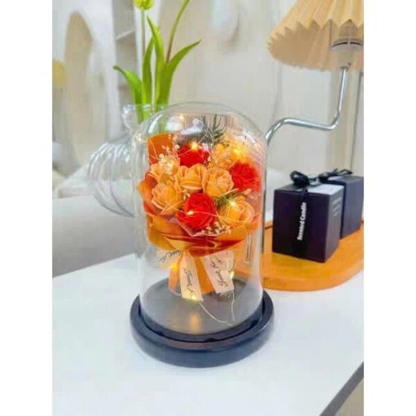 44 Rose Éternelle Orange Lumineuse Sous Cloche