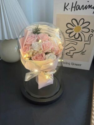 47 Éternel Rose Poudré Lumineux Sous Cloche