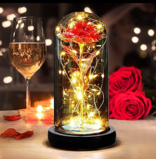 Rose Éternelle Lumineuse Sous Cloche