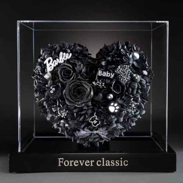 77 Coffret Floral Cœur Noir Éternel